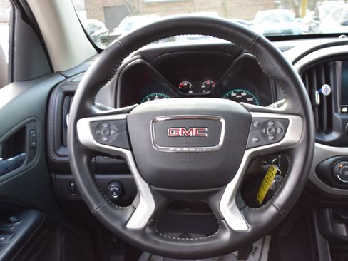 Used 2022 GMC Canyon Elevation image 16