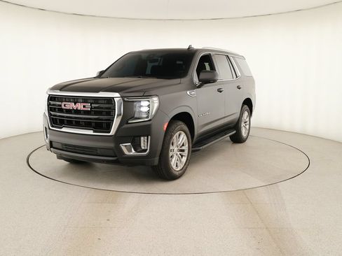 Used 2022 GMC Yukon SLE w/ Gmc Pro Safety Plus Package RWD image 12