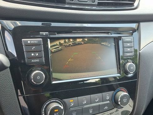 Used 2019 Nissan Rogue Sport S AWD/4WD image 14