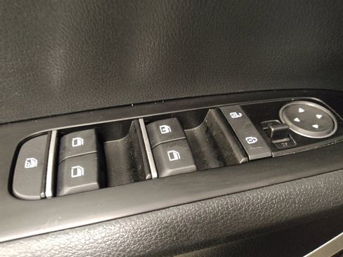 Used 2025 Kia Soul LX image 27