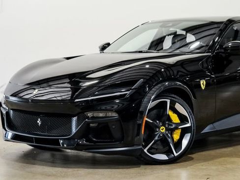 Used 2025 Ferrari Purosangue image 20