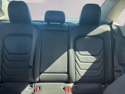 Used 2021 Volkswagen Jetta SEL Premium image 13