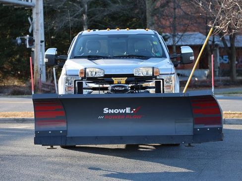 Certified 2017 Ford F350 XL image 4