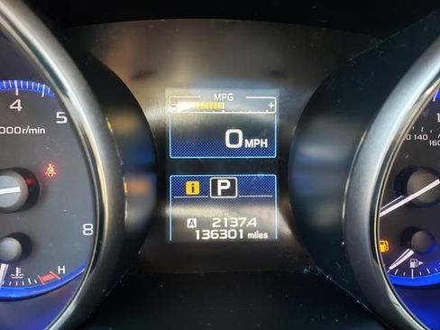 Used 2015 Subaru Legacy 3.6R Limited AWD/4WD image 25