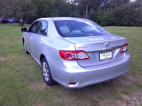 Used 2013 Toyota Corolla LE Special Edition image 6