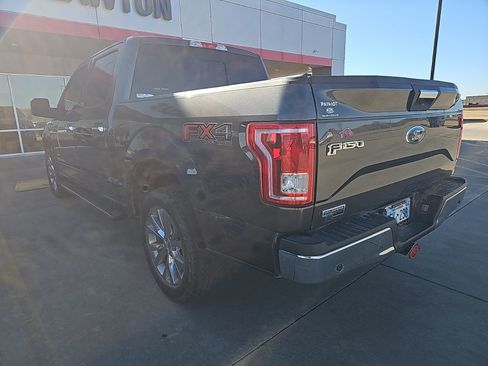 Used 2017 Ford F150 XLT w/ Equipment Group 302A Luxury image 16