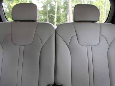 New 2025 Kia Sorento EX image 59