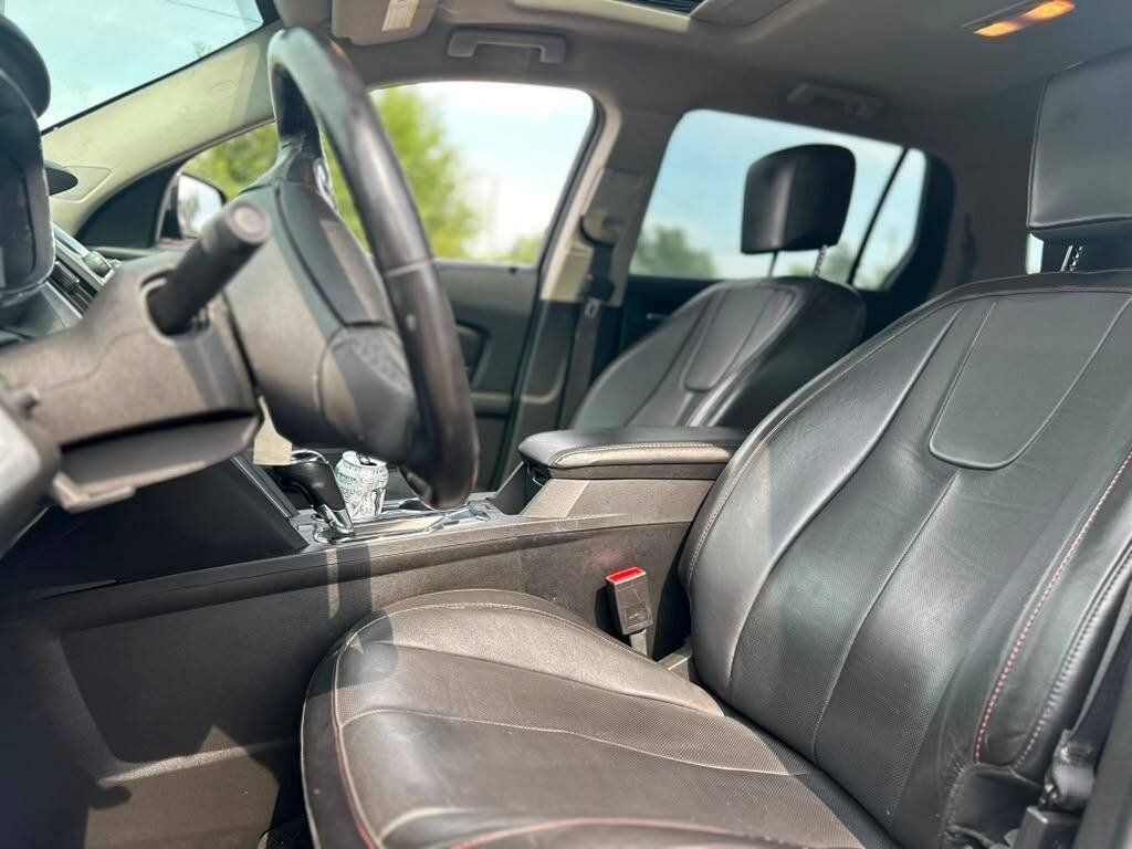 Used 2017 GMC Terrain SLT w/ Open Road Package AWD/4WD image 11