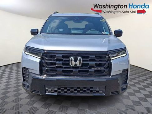 New 2026 Honda Pilot Black Edition image 2