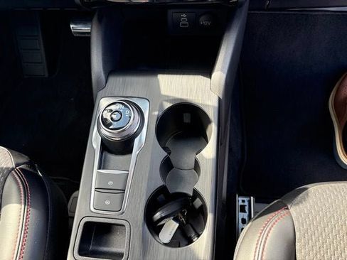 Used 2024 Ford Escape ST-Line w/ Tech Pack #1 AWD/4WD image 10