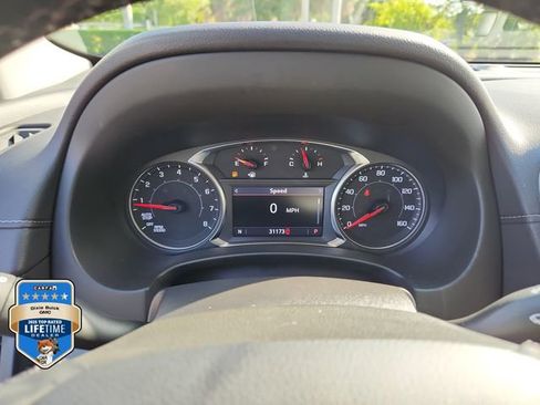 Certified 2023 GMC Terrain SLT w/ Tech Package FWD image 25