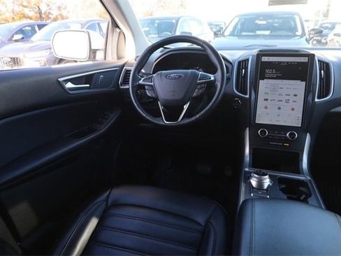 Certified 2024 Ford Edge SEL image 21