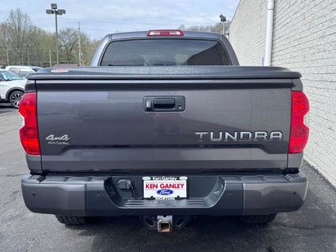 Used 2019 Toyota Tundra Platinum AWD/4WD image 10