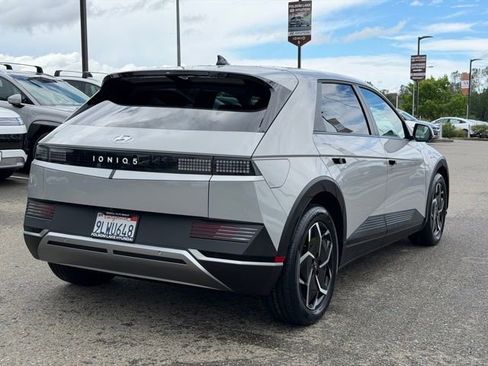 Certified 2024 Hyundai Ioniq 5 SEL image 10