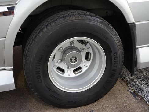 Used 2015 Mercedes-Benz Sprinter 3500 image 45