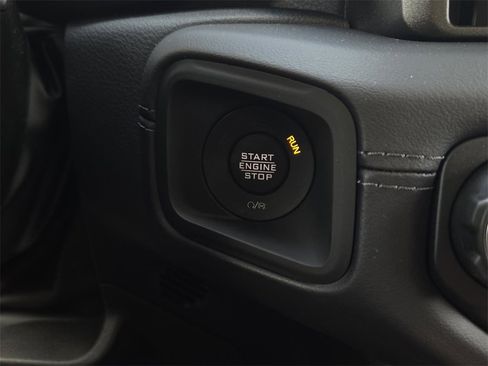 New 2026 Jeep Wrangler Unlimited Rubicon image 18