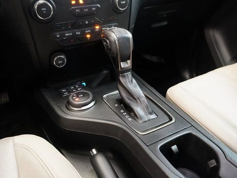 Used 2019 Ford Ranger Lariat w/ FX4 Off-Road Package image 21