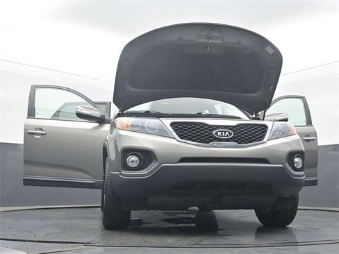 Used 2013 Kia Sorento LX w/ Convenience Pkg image 58