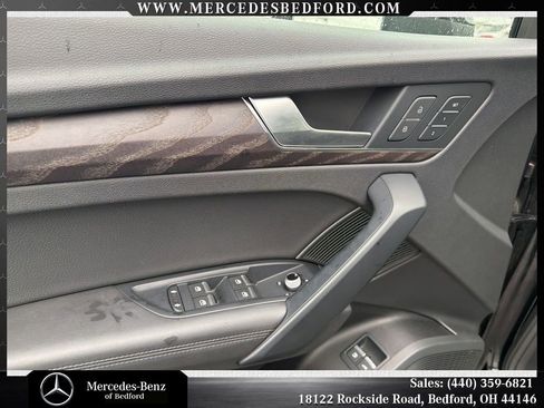 Used 2020 Audi Q5 e Prestige w/ Prestige Package AWD/4WD image 10
