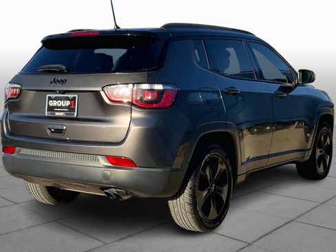 Used 2018 Jeep Compass Altitude image 10