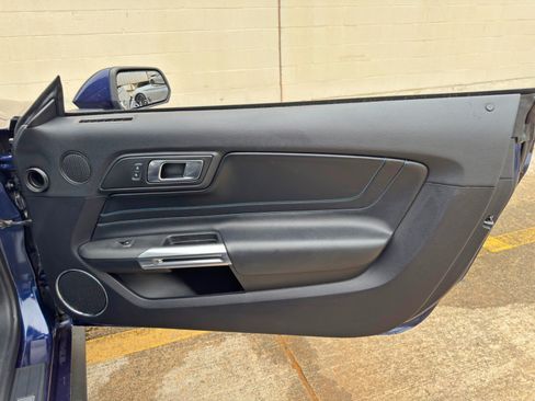 Used 2018 Ford Mustang Premium w/ Equipment Group 201A RWD image 33