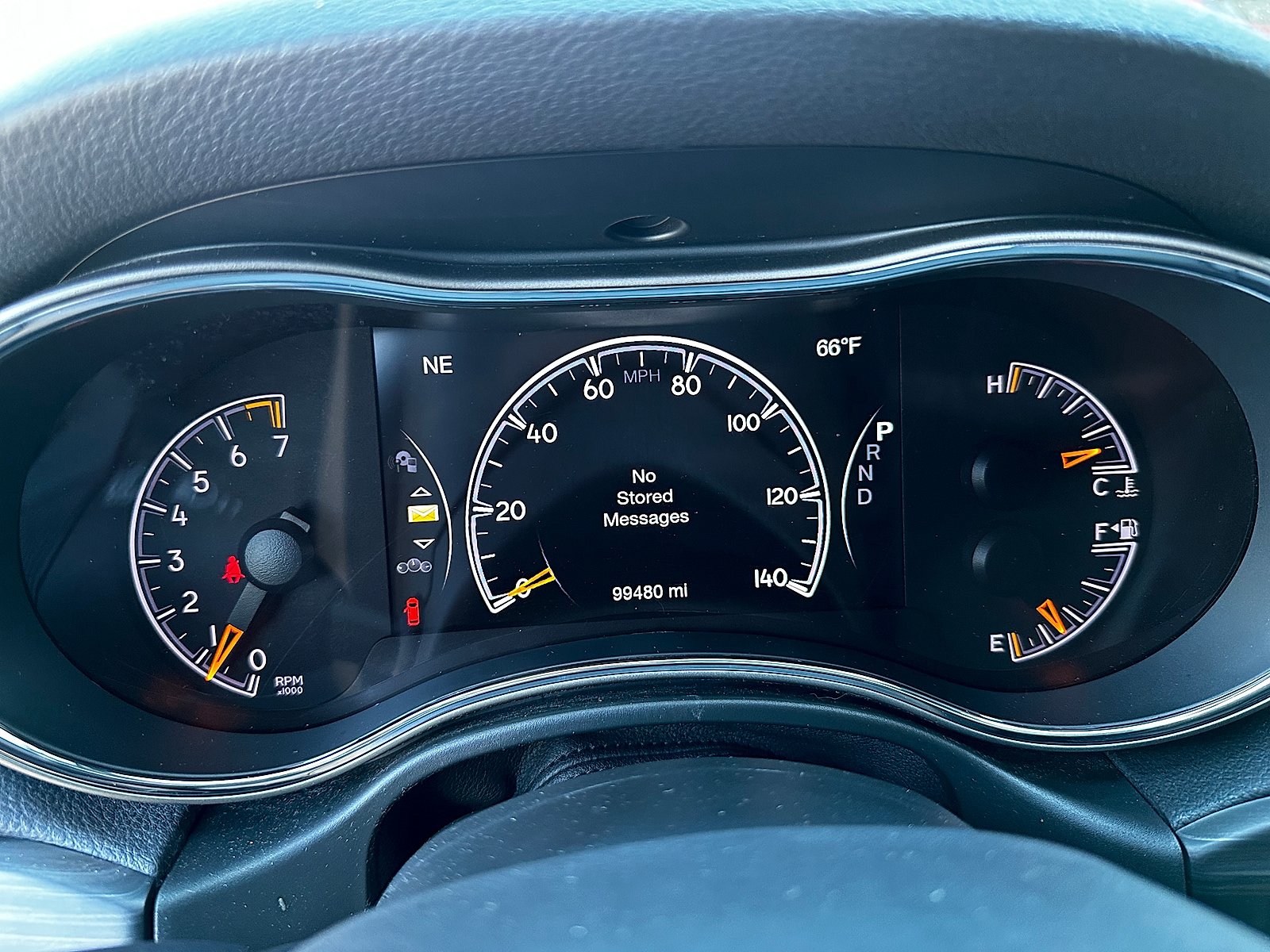 Used 2020 Jeep Grand Cherokee Limited w/ Premium Lighting Group AWD/4WD image 15