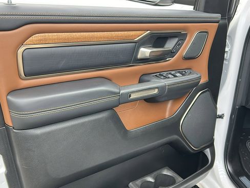 Used 2024 RAM 1500 Limited image 21