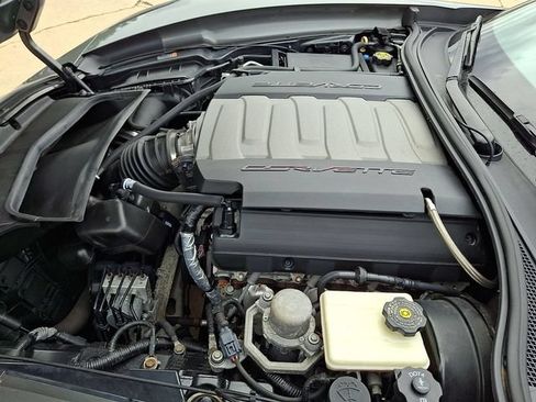 Used 2016 Chevrolet Corvette Stingray Coupe RWD image 27