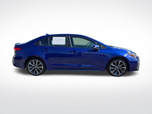 Used 2021 Toyota Corolla SE FWD image 2