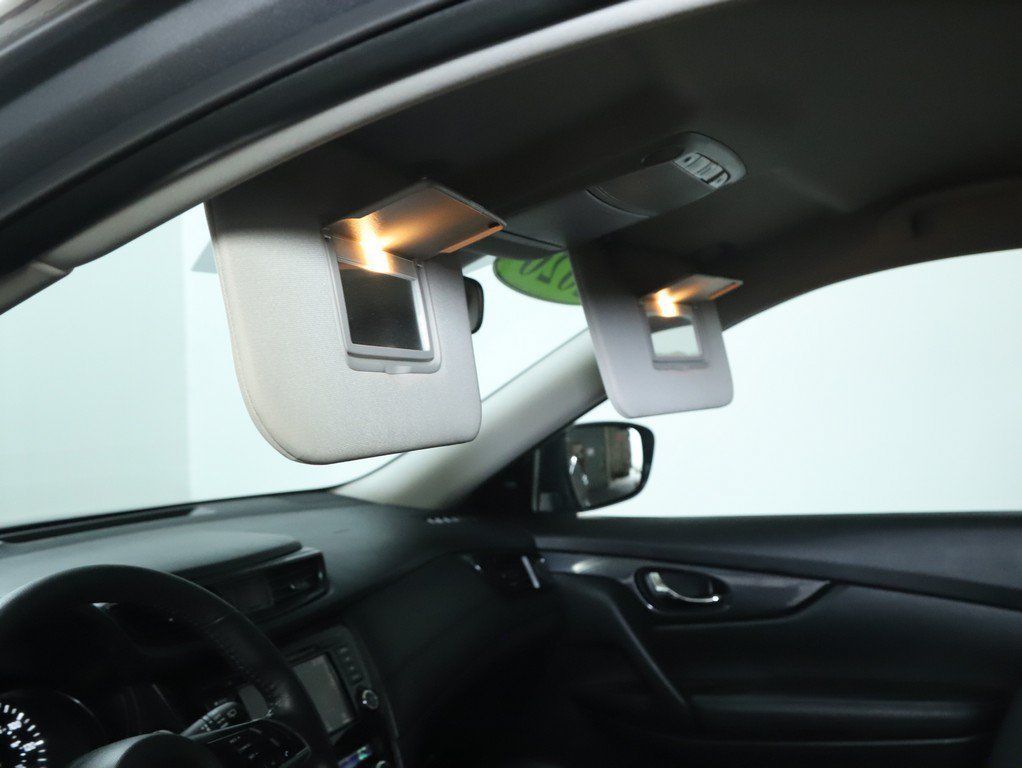 Used 2020 Nissan Rogue SV AWD/4WD image 20