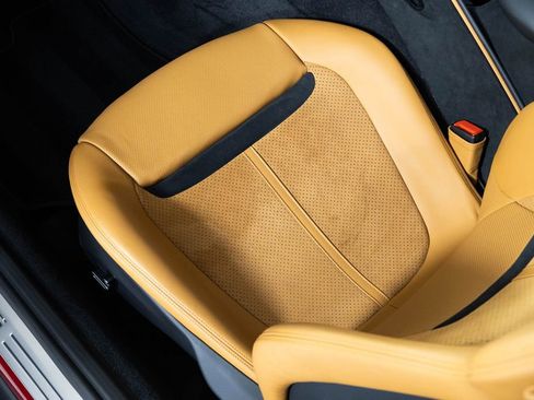 Used 2024 Ferrari Roma Spider image 45