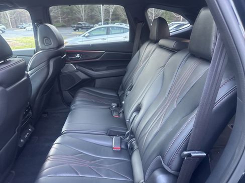 Used 2022 Acura MDX Type S image 11