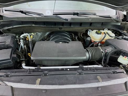 Used 2023 Chevrolet Tahoe LT w/ Luxury Package image 34