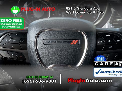 Used 2018 Dodge Challenger R/T Scat Pack RWD image 15