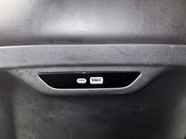 Used 2025 Chrysler Pacifica Select FWD image 44