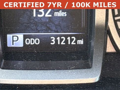 Used 2021 Toyota Tacoma SR5 image 28