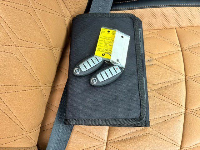 Used 2021 Nissan Sentra SV w/ SV Premium Package FWD image 18