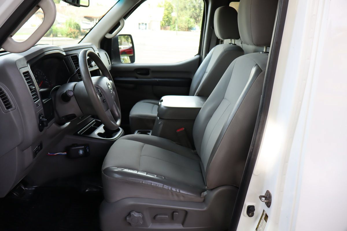 Used 2012 Nissan NV 3500 SV w/ Side Curtain Airbag Pkg RWD image 21