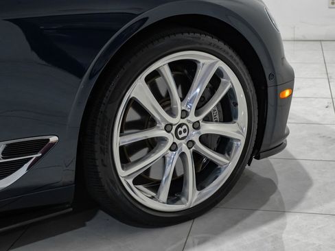 Used 2021 Bentley Continental GT image 51