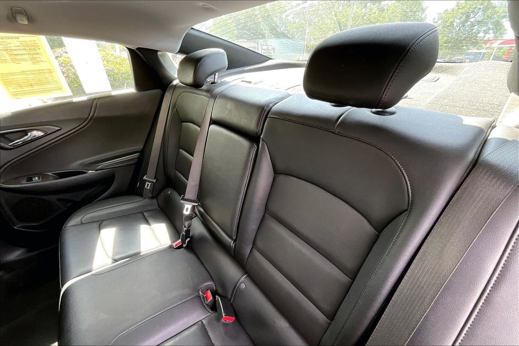 Used 2024 Chevrolet Malibu LT FWD image 22