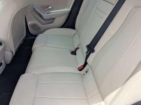 Used 2022 Mercedes-Benz A 220 image 16