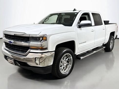Used 2017 Chevrolet Silverado 1500 LT w/ All Star Edition AWD/4WD image 1