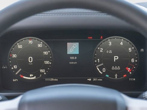 New 2025 Land Rover Defender 110 X-Dynamic SE image 14