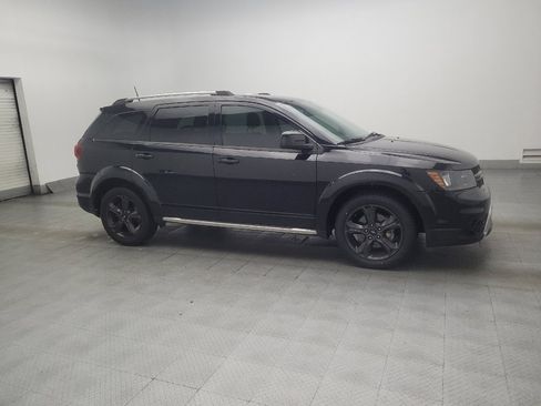 Used 2019 Dodge Journey Crossroad FWD image 11