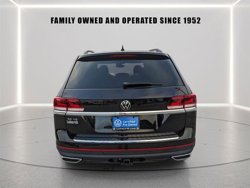 Certified 2023 Volkswagen Atlas SE w/ Panoramic Sunroof Package image 4