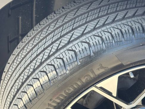 Certified 2025 Mercedes-Benz GLC 350e 4MATIC image 19