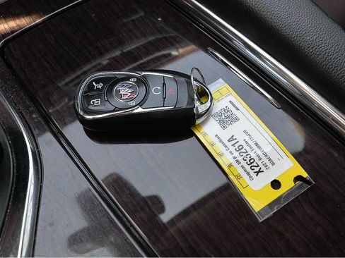 Used 2021 Buick Enclave Avenir w/ Avenir Technology Package FWD image 20