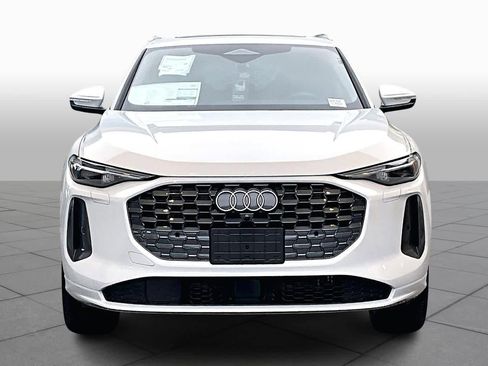 Used 2025 Audi Q5 Premium Plus AWD/4WD image 4