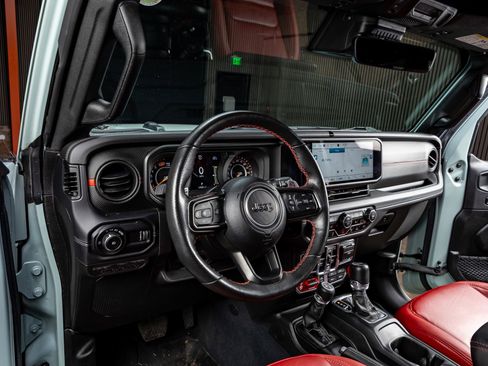 Used 2024 Jeep Wrangler Rubicon 392 image 16