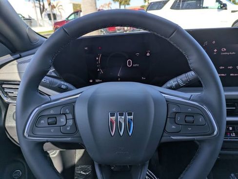 New 2026 Buick Envista Avenir image 32